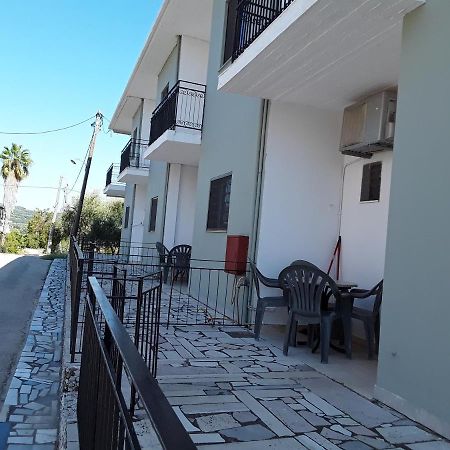 Athanasios Tsoumas Apartments Kastrosikia Zewnętrze zdjęcie